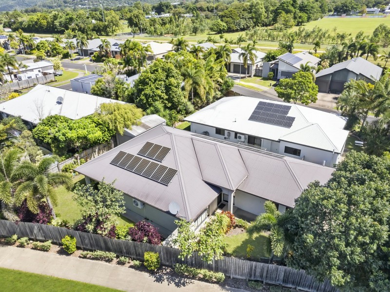 30 Thooleer Vista, Trinity Park QLD 4879