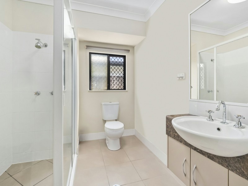 30 Thooleer Vista, Trinity Park QLD 4879