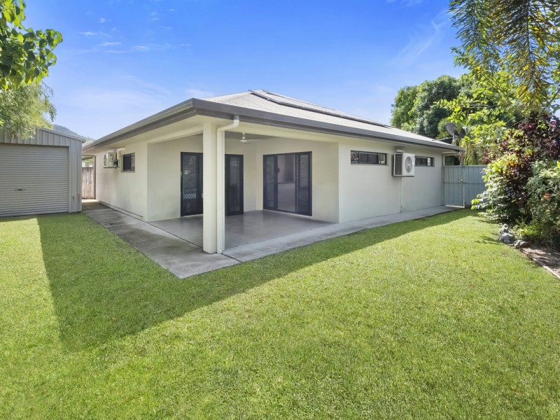30 Thooleer Vista, Trinity Park QLD 4879