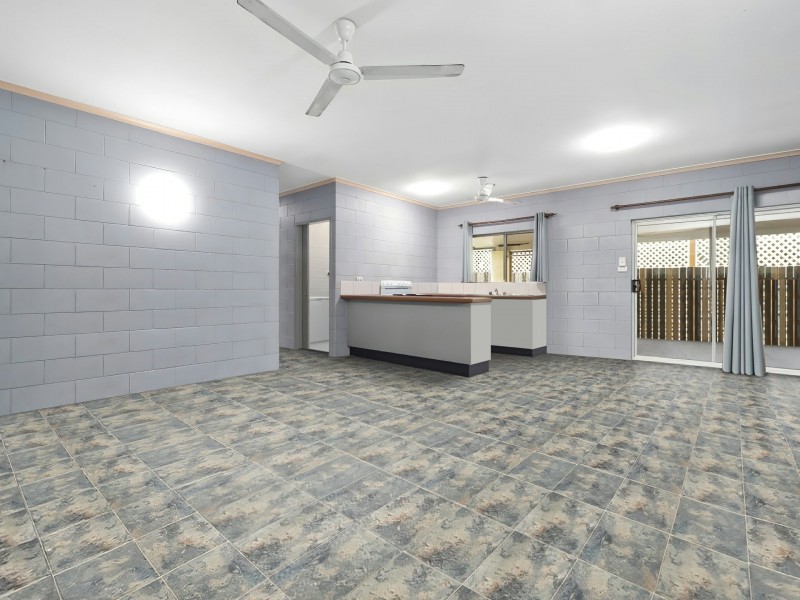 422 Varley Street, Yorkeys Knob QLD 4878