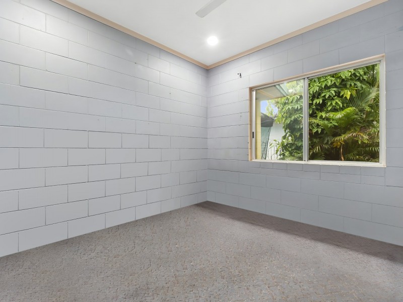 422 Varley Street, Yorkeys Knob QLD 4878