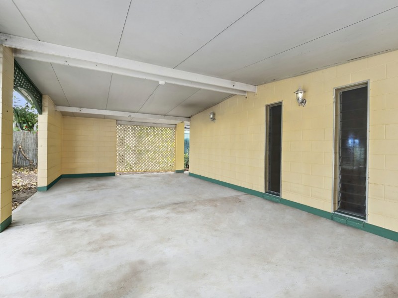 422 Varley Street, Yorkeys Knob QLD 4878