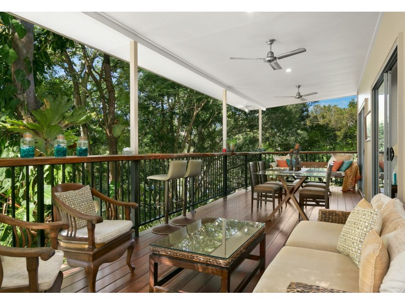 1781 Captain Cook Highway, Clifton Beach QLD 4879
