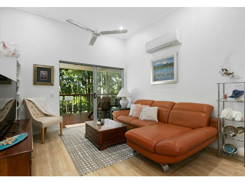 1781 Captain Cook Highway, Clifton Beach QLD 4879