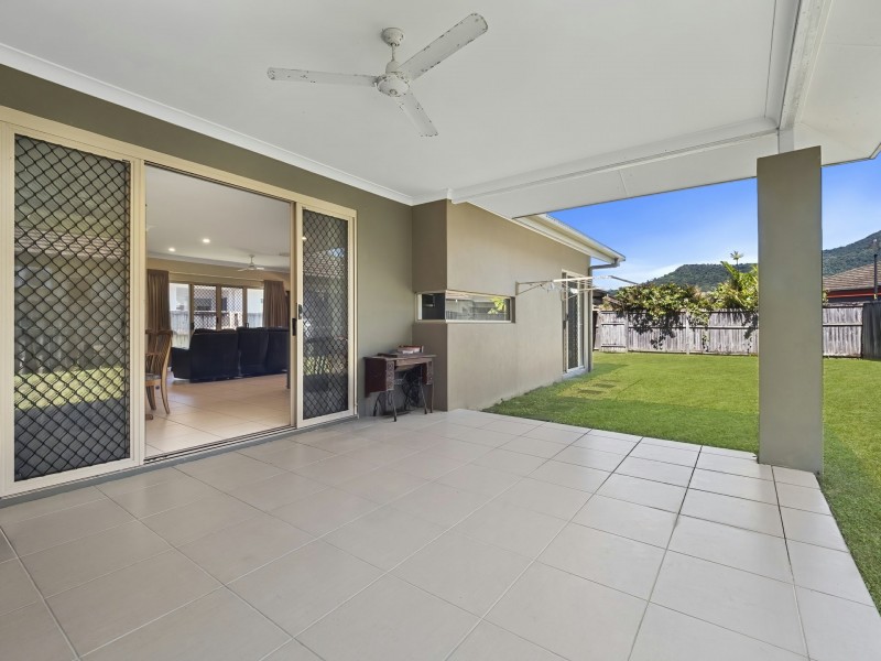 14/14 The Entrance, Kewarra Beach QLD 4879