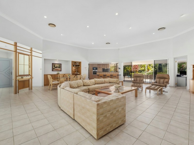 71-73 Upolu Esplanade, Clifton Beach QLD 4879