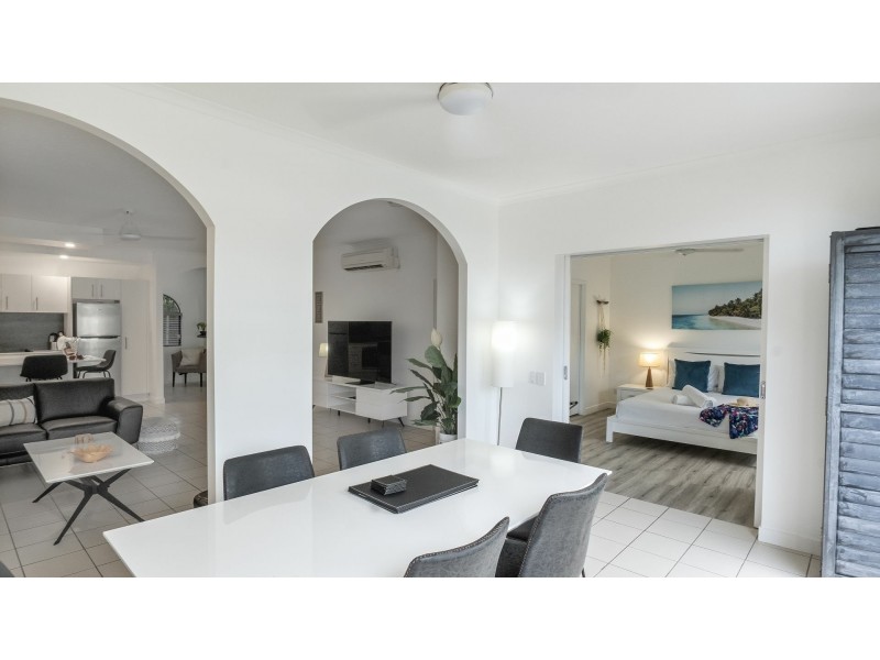 50/81-85 Cedar Road, Palm Cove QLD 4879