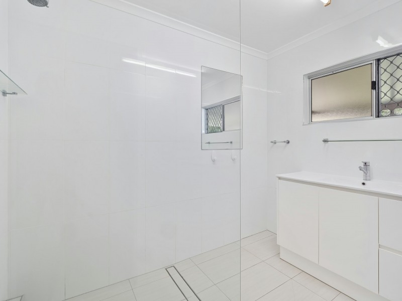 397 Varley Street, Yorkeys Knob QLD 4878