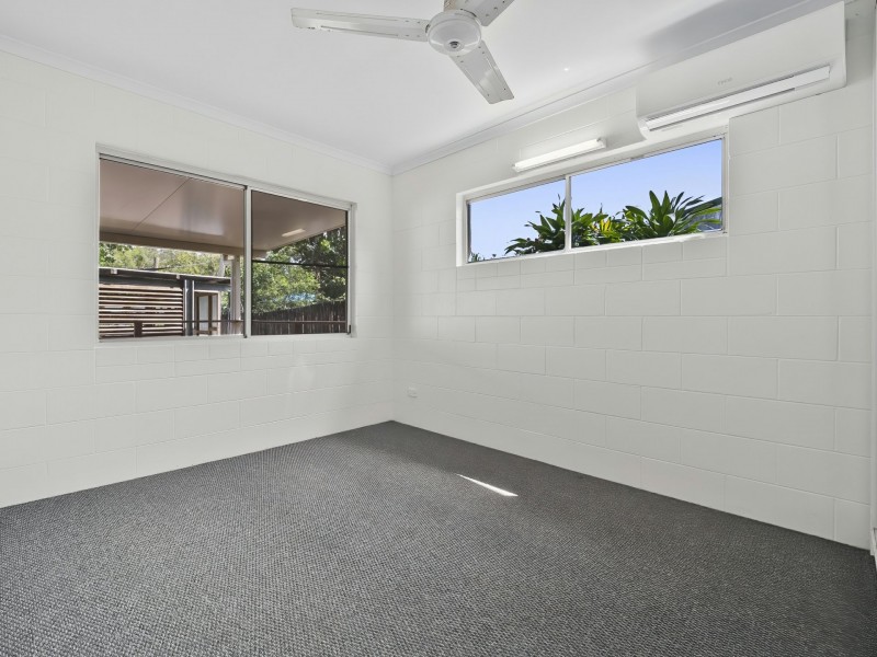 397 Varley Street, Yorkeys Knob QLD 4878