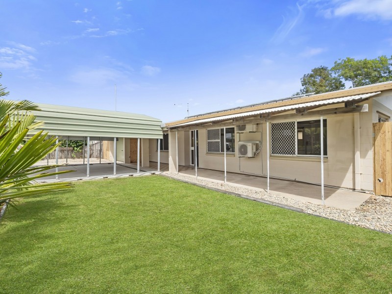 397 Varley Street, Yorkeys Knob QLD 4878