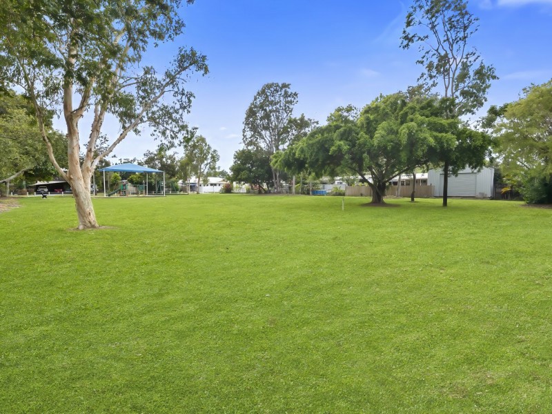 397 Varley Street, Yorkeys Knob QLD 4878