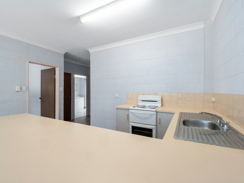 8/527-529 Varley Street, Yorkeys Knob QLD 4878