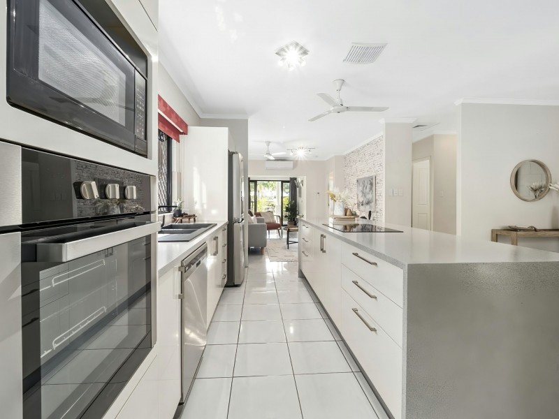 95/2-6 Lake Placid Road, Caravonica QLD 4878