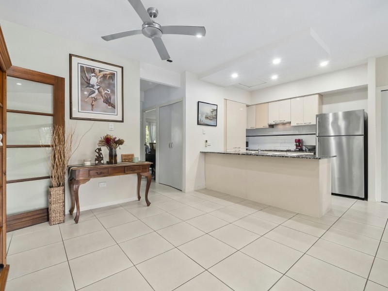 2/1-3 Jules Street, Kewarra Beach QLD 4879