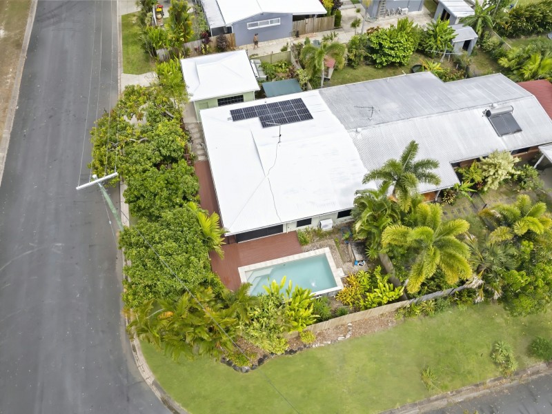 2/1-3 Jules Street, Kewarra Beach QLD 4879