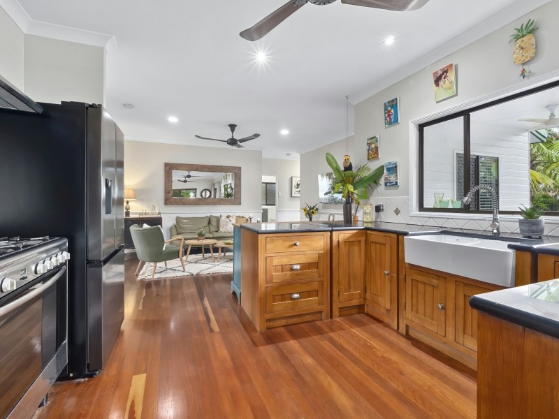 24 Mornington Street, Kewarra Beach QLD 4879