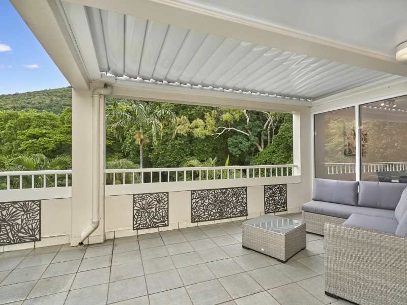 242/305 Coral Coast Drive, Palm Cove QLD 4879