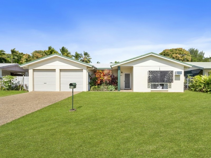 37 Sidlaw Street, Smithfield QLD 4878