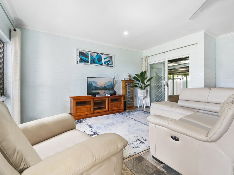 37 Sidlaw Street, Smithfield QLD 4878