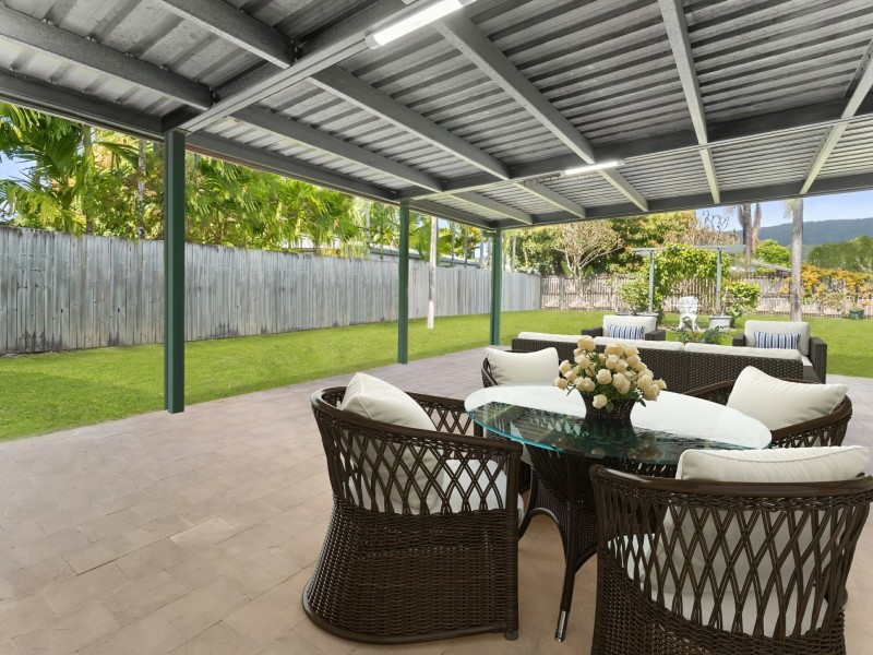 37 Sidlaw Street, Smithfield QLD 4878