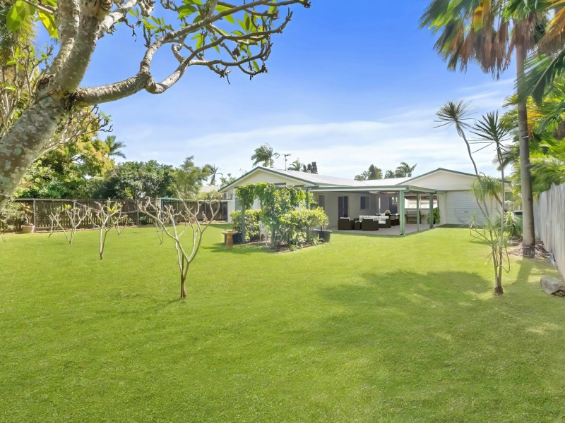 37 Sidlaw Street, Smithfield QLD 4878
