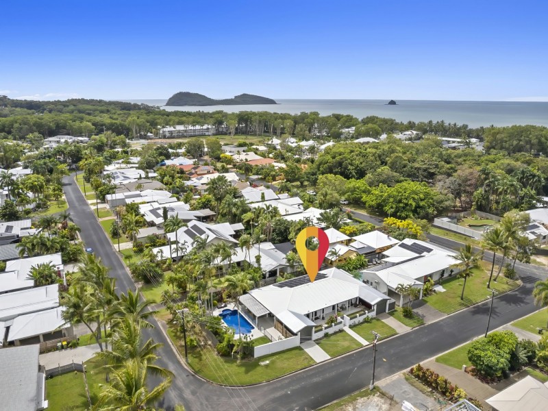10 Thais Street, Palm Cove QLD 4879