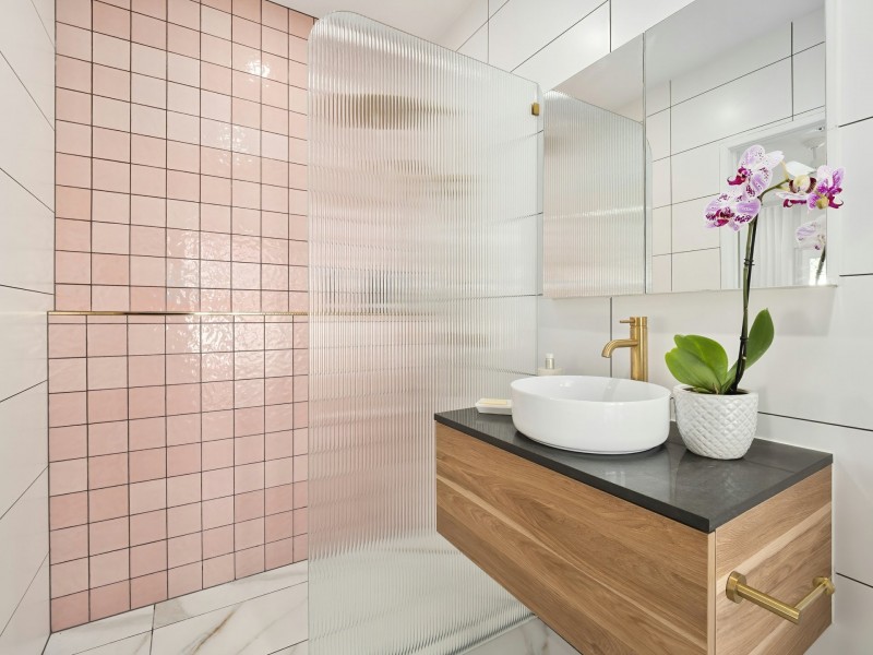 10 Thais Street, Palm Cove QLD 4879