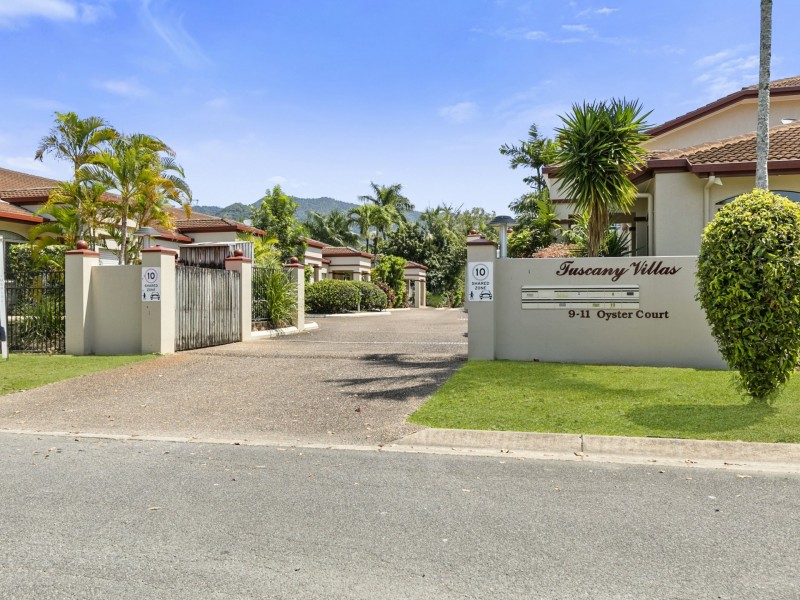 11/9-11 Oyster Court, Trinity Beach QLD 4879