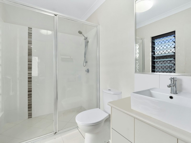 27 Landsborough Drive, Smithfield QLD 4878