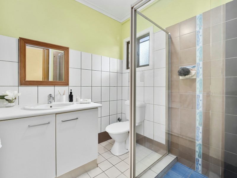 18 Carolyn Close, Yorkeys Knob QLD 4878