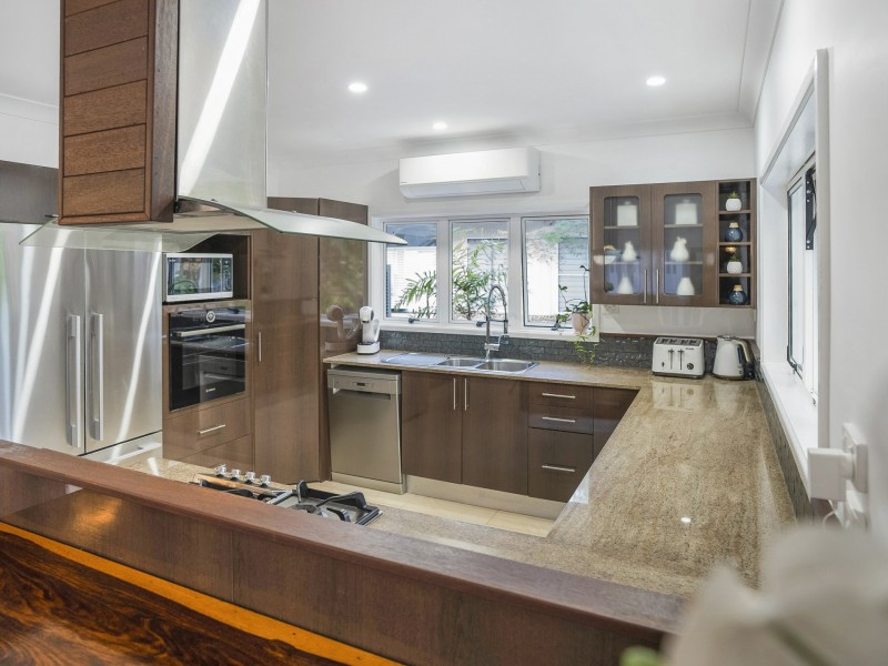 23 Arlington Esplanade, Clifton Beach QLD 4879