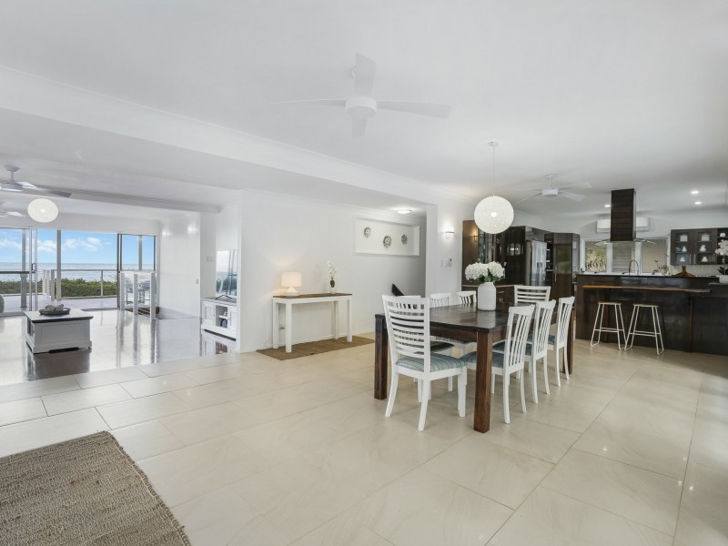 23 Arlington Esplanade, Clifton Beach QLD 4879