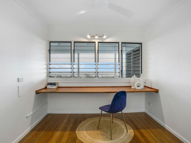 23 Arlington Esplanade, Clifton Beach QLD 4879