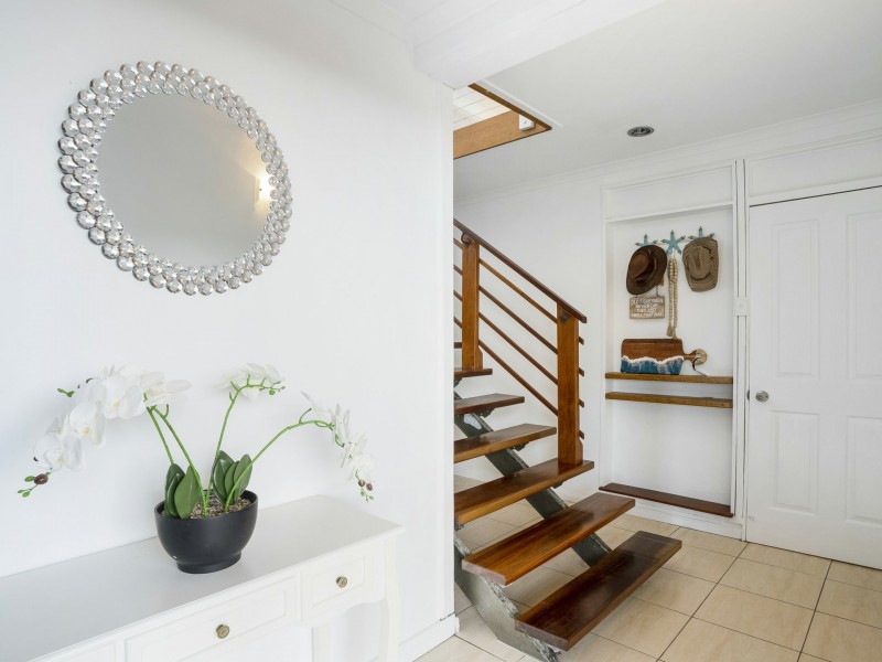 23 Arlington Esplanade, Clifton Beach QLD 4879