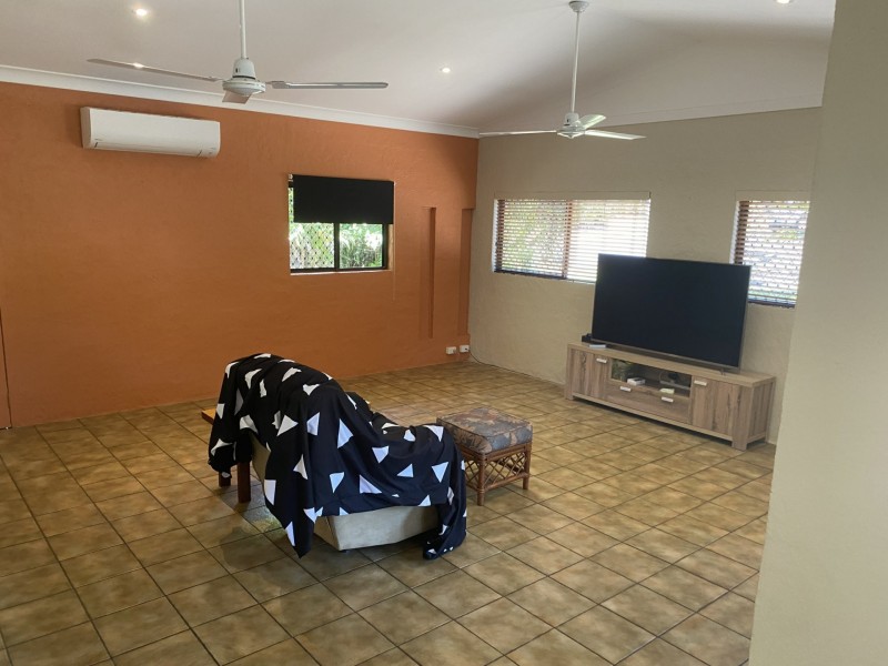 2 Furrow Close, Smithfield QLD 4878