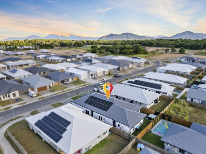 12 Rockingham Parade, Smithfield QLD 4878