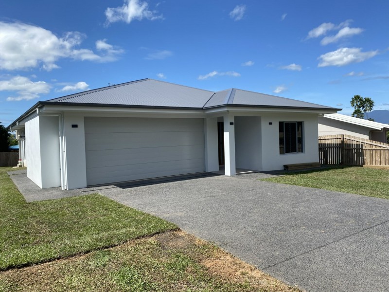 4 Vernon St, Mount Sheridan QLD 4868