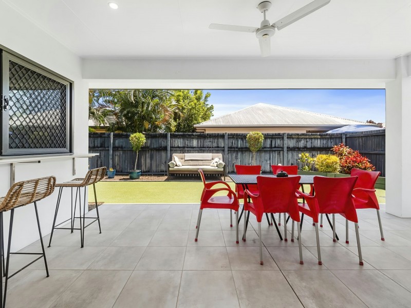 7 Munderra Close, Smithfield QLD 4878