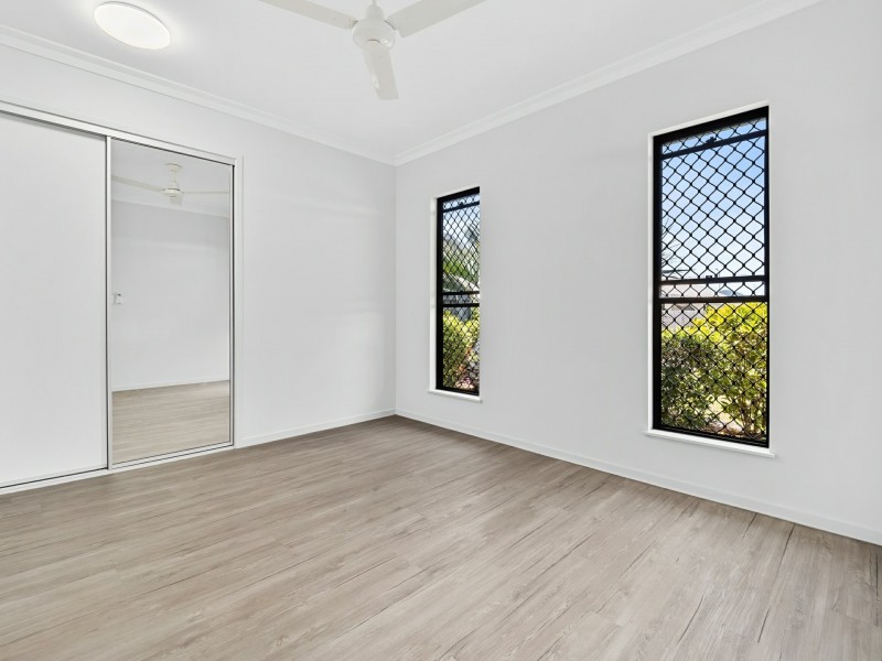 7 Munderra Close, Smithfield QLD 4878