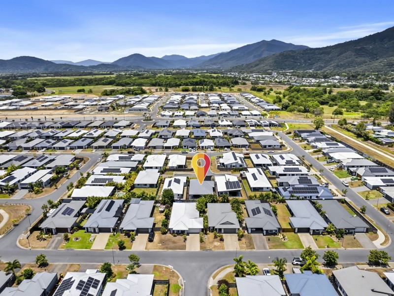 7 Munderra Close, Smithfield QLD 4878