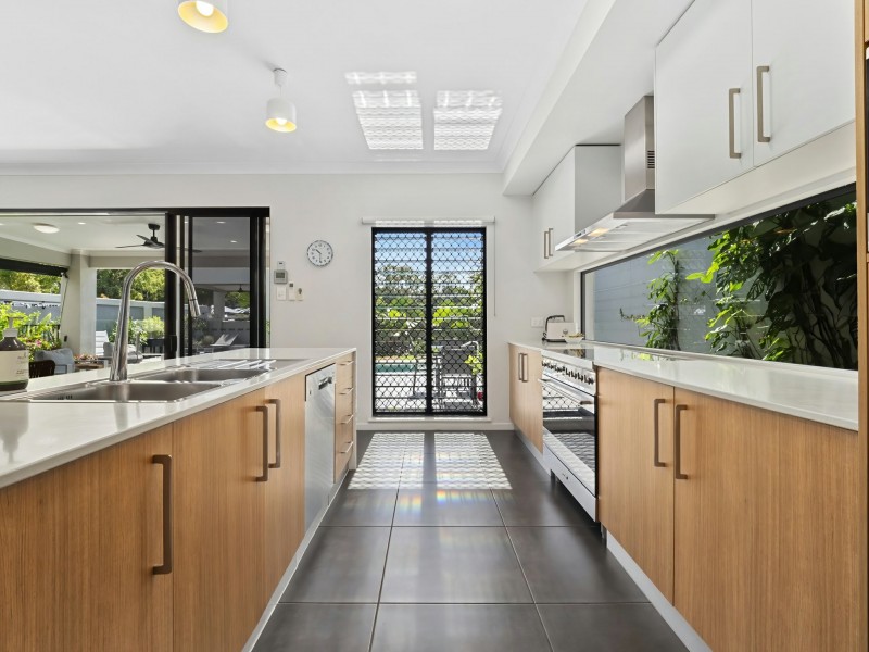 3/67-81 Argentea Boulevard, Palm Cove QLD 4879