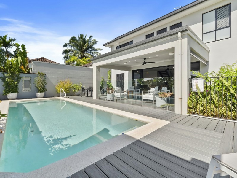 3/67-81 Argentea Boulevard, Palm Cove QLD 4879