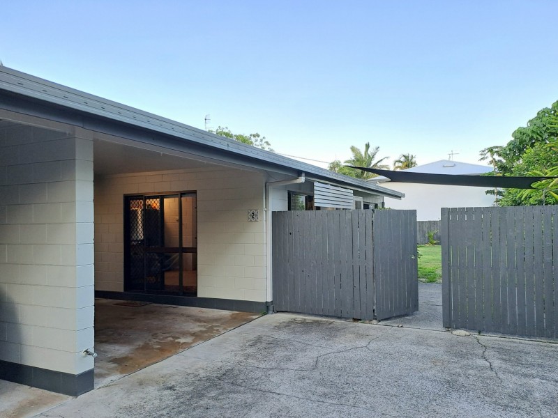 2/36 Best Street, Yorkeys Knob QLD 4878