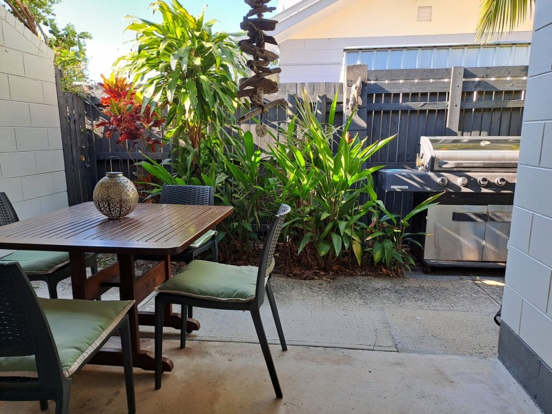 2/36 Best Street, Yorkeys Knob QLD 4878