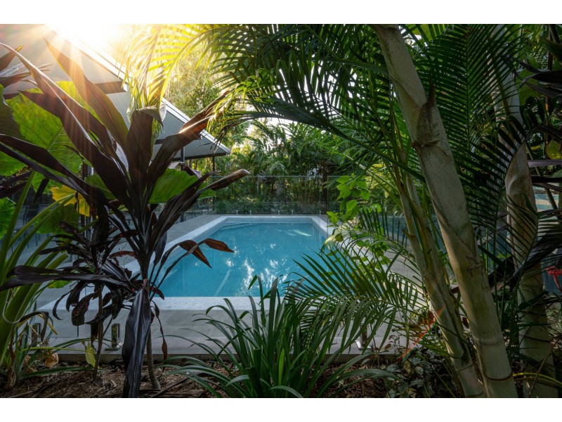 3 & 4/5-13 Yule Ave, Clifton Beach QLD 4879