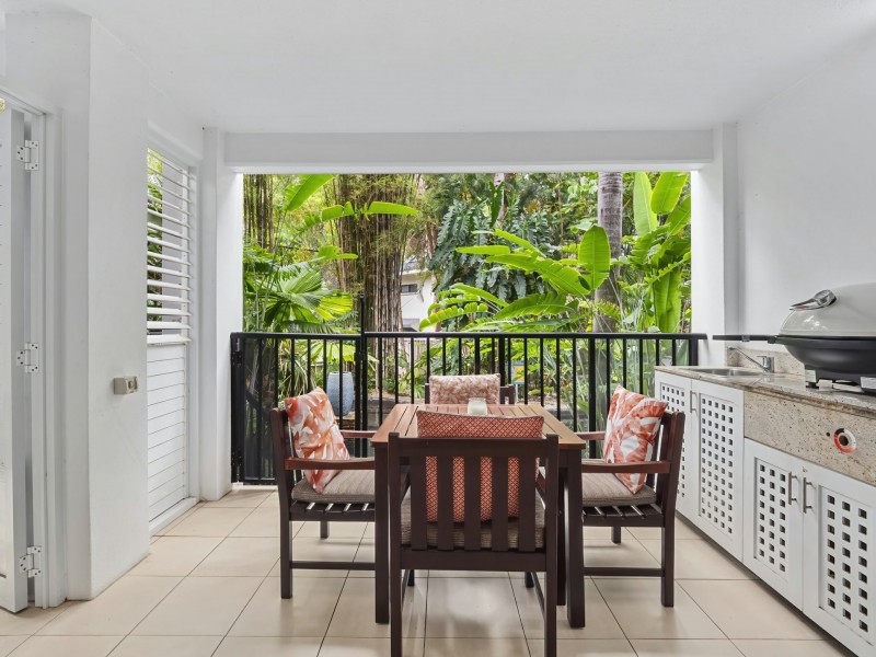 6413-14/123-127 Williams Esplanade, Palm Cove QLD 4879