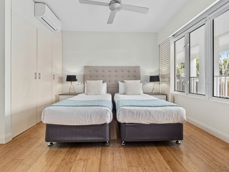 6413-14/123-127 Williams Esplanade, Palm Cove QLD 4879