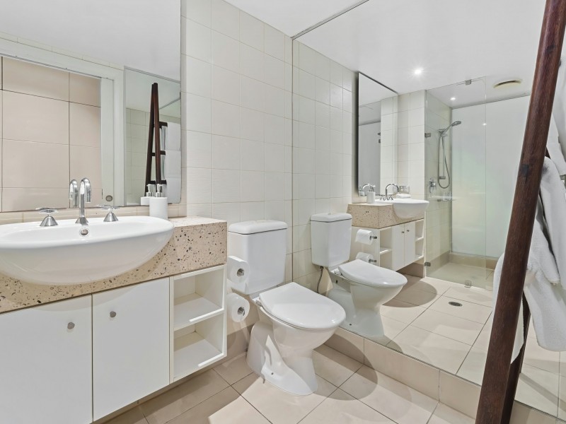 6413-14/123-127 Williams Esplanade, Palm Cove QLD 4879