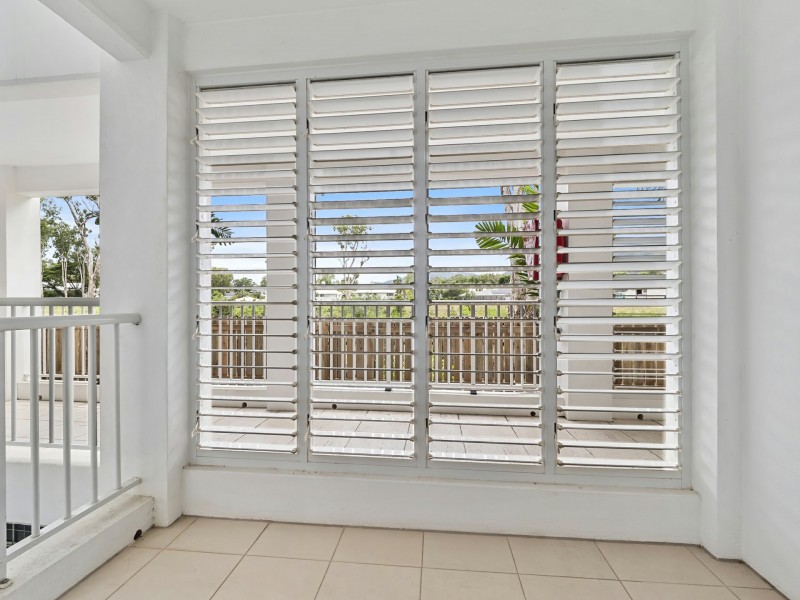 6413-14/123-127 Williams Esplanade, Palm Cove QLD 4879