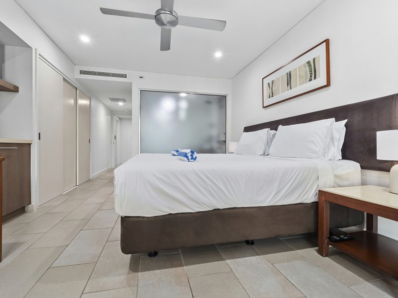 426-427/5 Triton Street, Palm Cove QLD 4879
